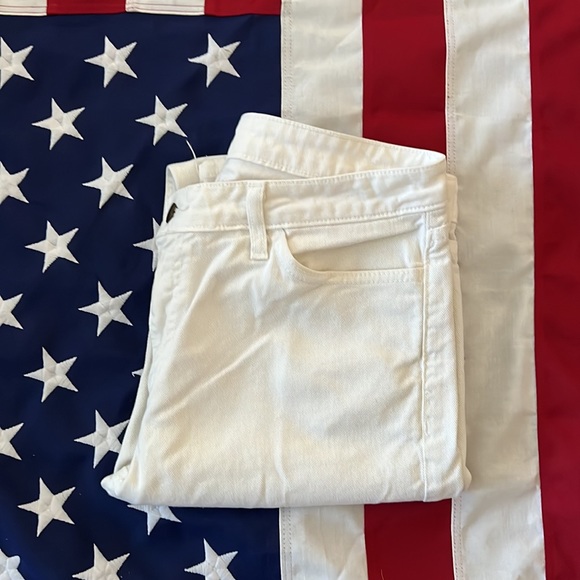 White jeans - Picture 12 of 16